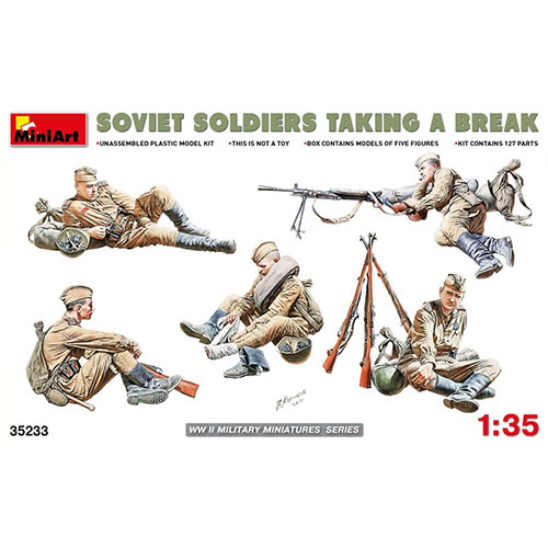 BE35233 1/35 Soviet Soldiers Taking a Break