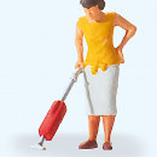 FSP28141 1/87 Woman with vacuum cleaner(청소하는 여성)