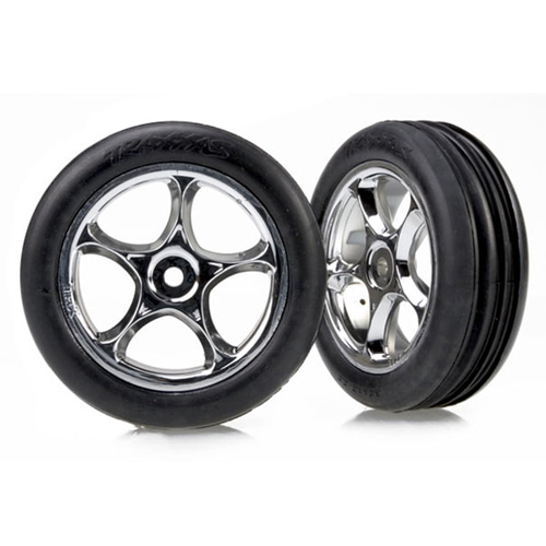 AX2471R Tires &amp; wheels assembled (Tracer 2.2&#039;&#039; chrome wheels Alias ribbed 2.2&#039;&#039; tires) (2) (Bandit front soft compound w/ foam inserts)
